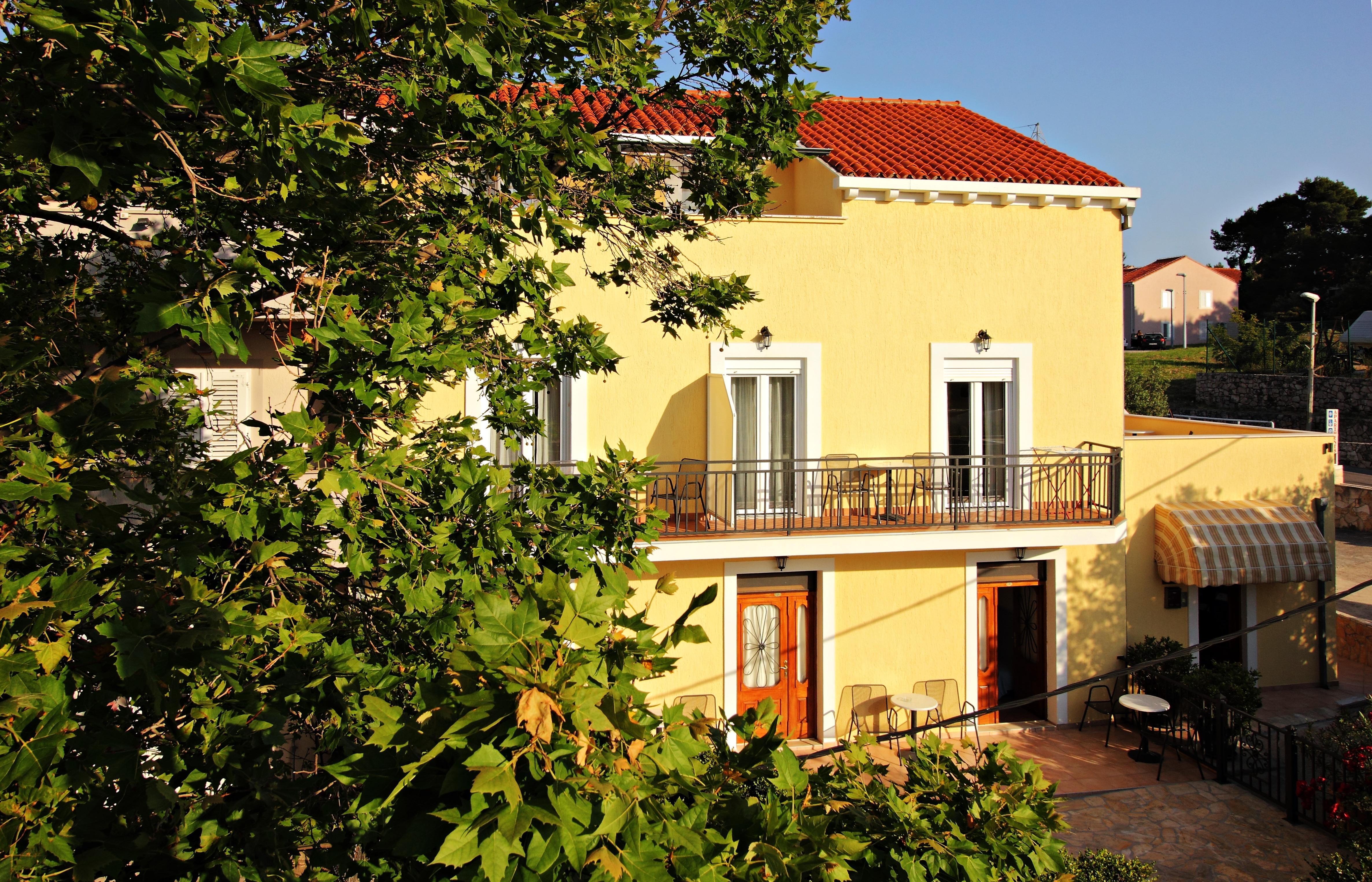Bacan Serviced Apartments Кавтат Екстериор снимка
