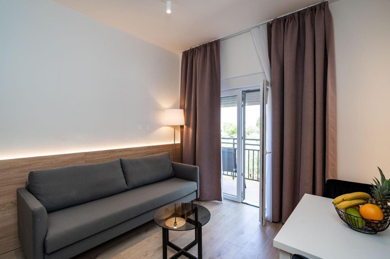 Bacan Serviced Apartments Кавтат Екстериор снимка