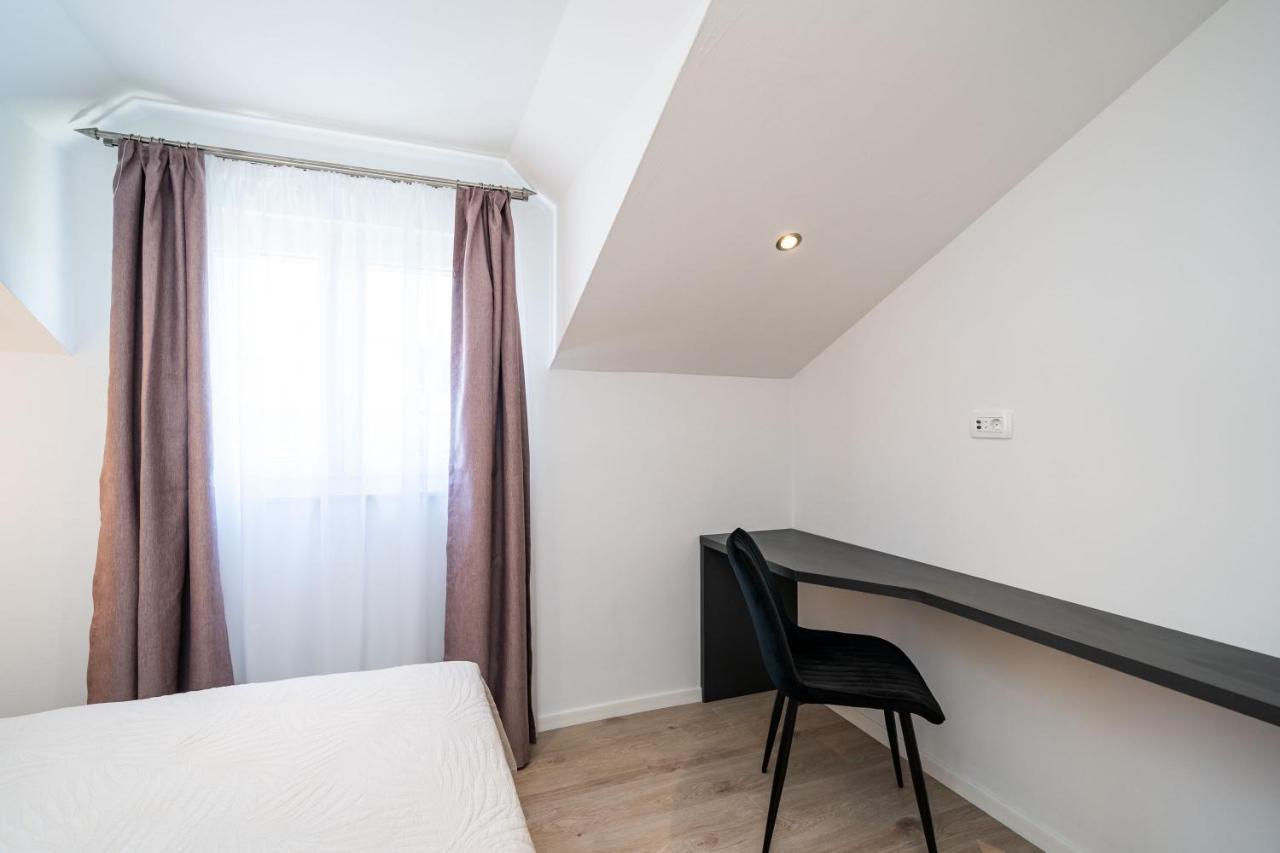 Bacan Serviced Apartments Кавтат Екстериор снимка