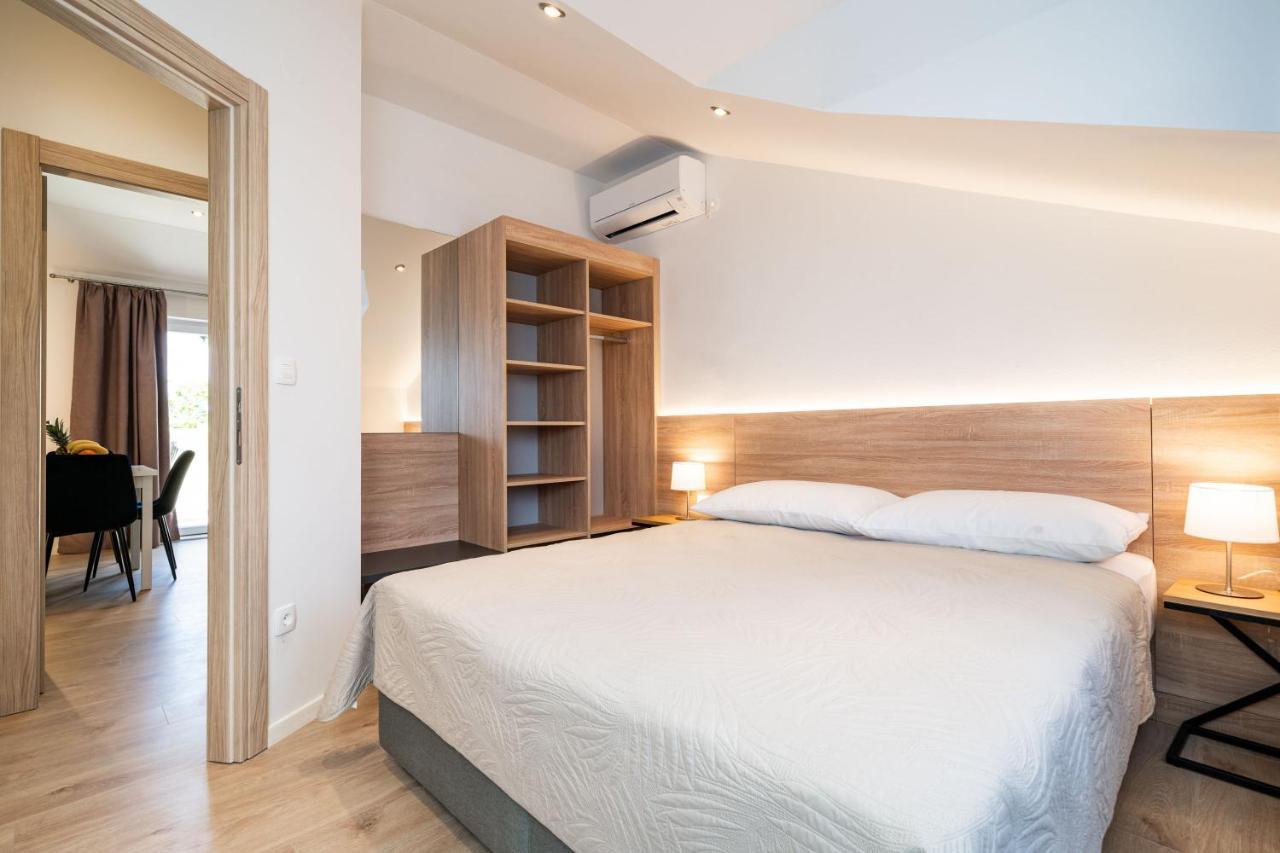 Bacan Serviced Apartments Кавтат Екстериор снимка