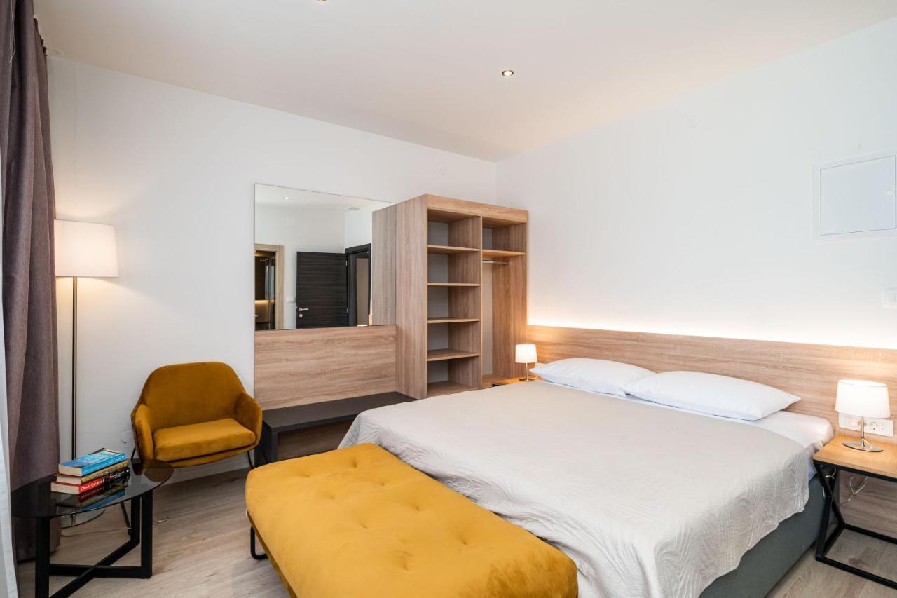 Bacan Serviced Apartments Кавтат Екстериор снимка
