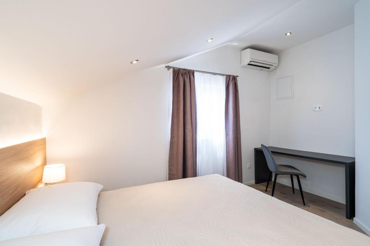 Bacan Serviced Apartments Кавтат Екстериор снимка