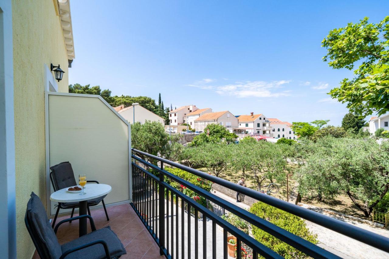 Bacan Serviced Apartments Кавтат Екстериор снимка