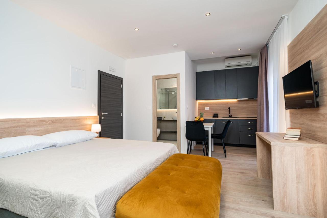 Bacan Serviced Apartments Кавтат Екстериор снимка